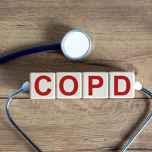 COPD letters surrounded by a stethescope