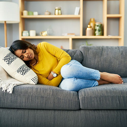 woman with abdominal pain