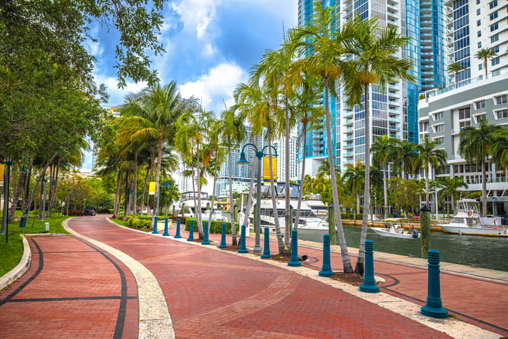 Riverwalk, FL