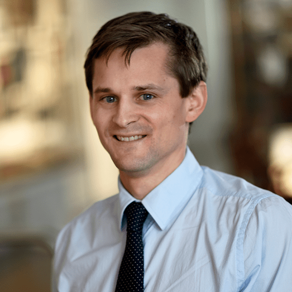Headshot of Stephen Bujarski.