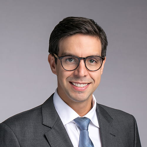 Headshot of Filipe Moura.